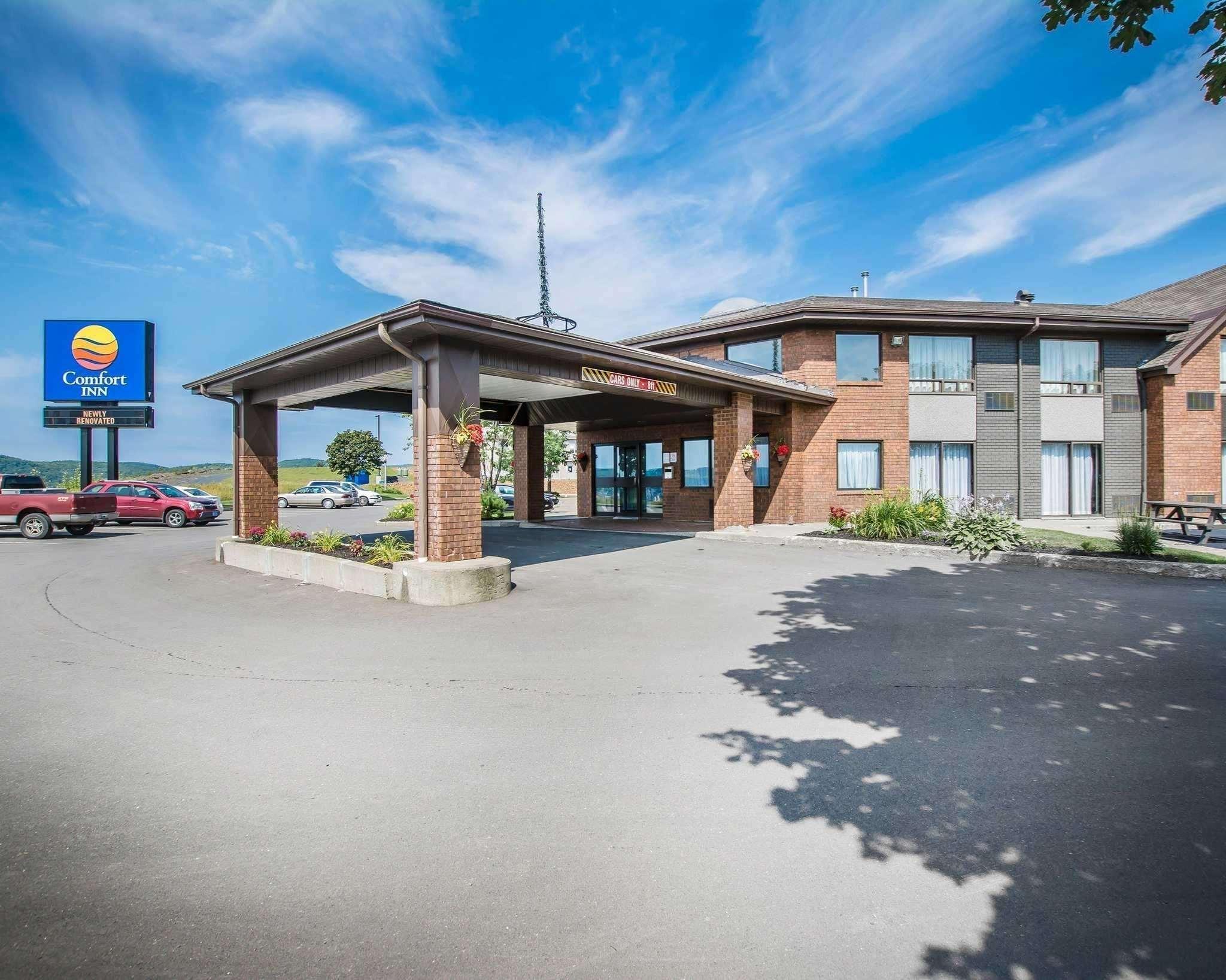 Comfort Inn Едмундстон Екстер'єр фото