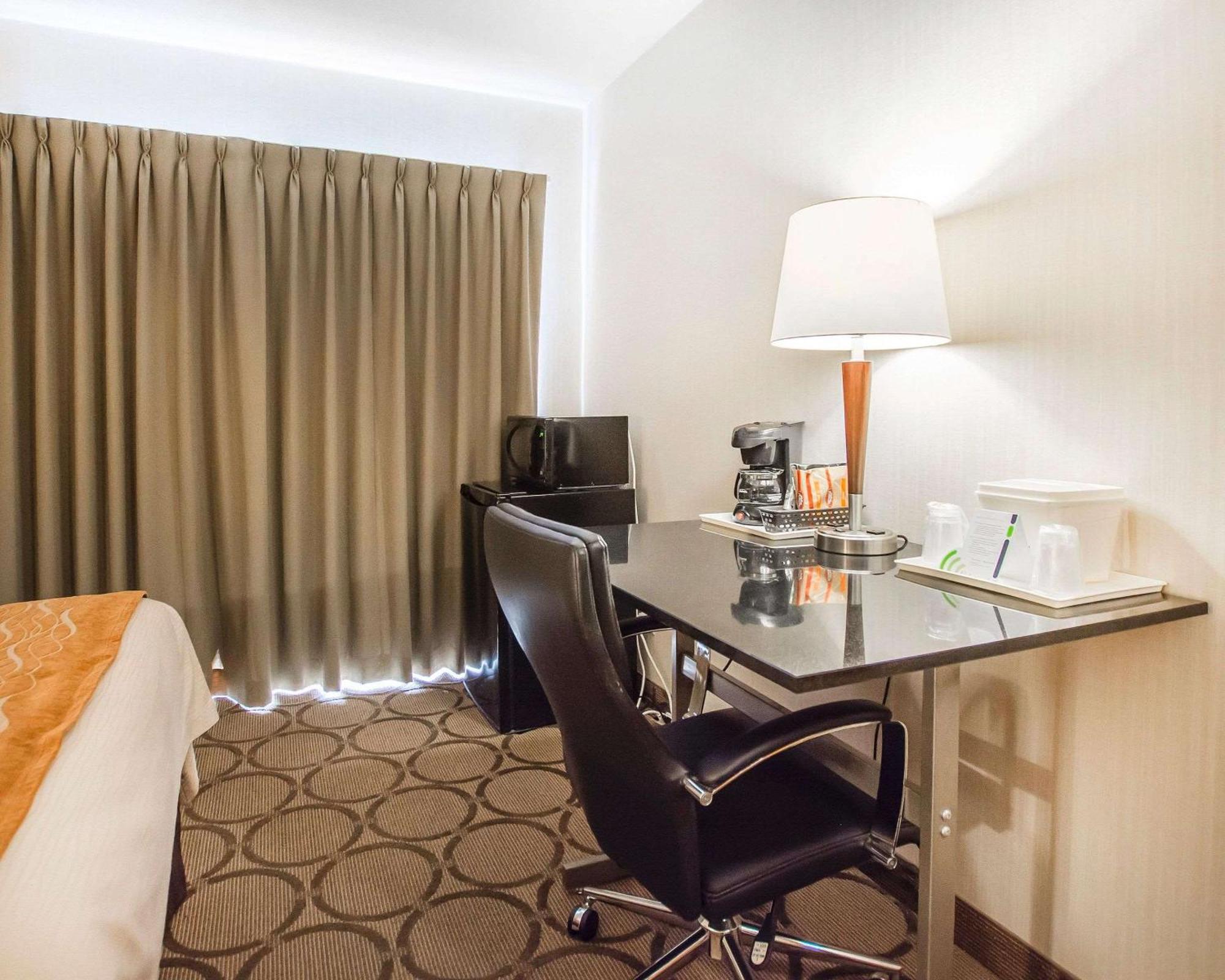 Comfort Inn Едмундстон Екстер'єр фото
