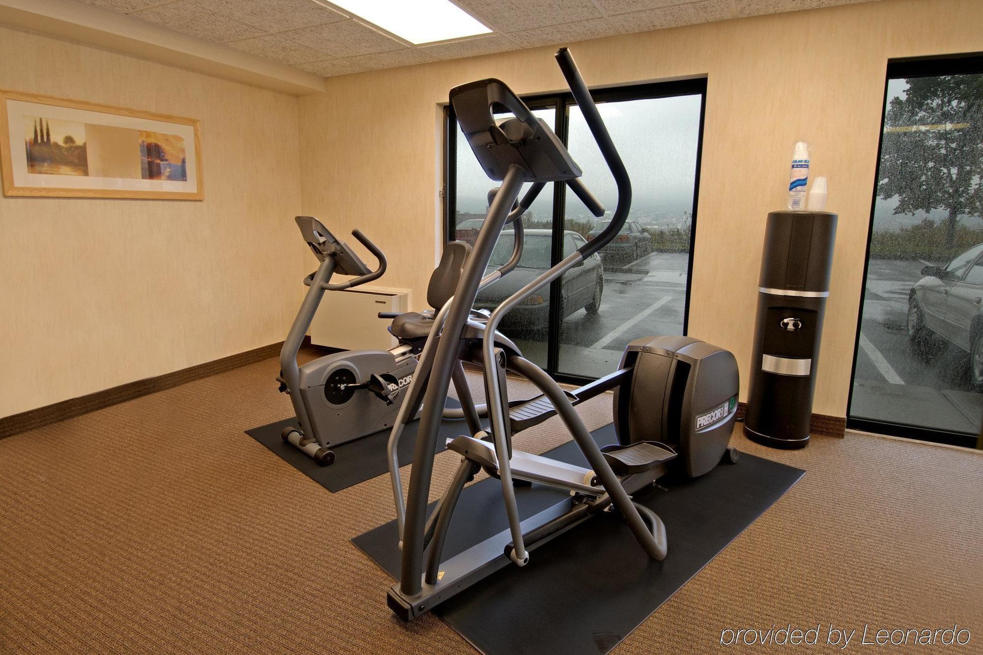 Comfort Inn Едмундстон Зручності фото